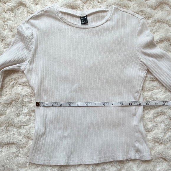 Long-Sleeve Cream Top - Picture 12 of 15